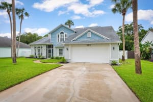 352 Aleatha Drive, Daytona Beach, FL 32114 - MLS#R11129849