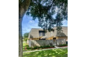 325 3rd Way, West Palm Beach, FL 33407 - MLS#R11129863