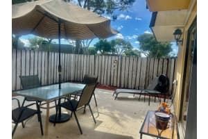 325 3rd Way, West Palm Beach, FL 33407 - MLS#R11129863