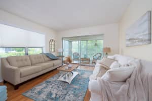 2340 SW 22nd Avenue 302, Delray Beach, FL 33445 - MLS#R11129870