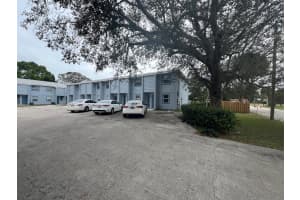 622 S 11th S Street # 7, Fort Pierce, FL 34950 - MLS#R11129879