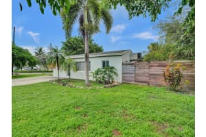 601 NE 59th Court, Oakland Park, FL 33334 - MLS#R11129881