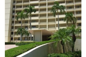 130 Lakeshore Drive, North Palm Beach, FL 33408 - MLS#R11129904