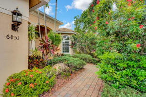 6851 Milani Street, Lake Worth, FL 33467 - MLS#R11129925