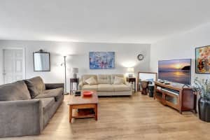 170 High Point Terrace E Apt B, Delray Beach, FL 33445 - MLS#R11129959