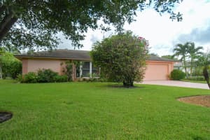 73 Fairview E, Tequesta