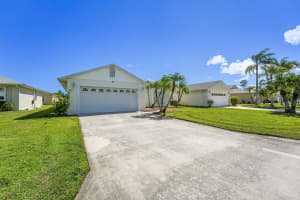 6245 Alexandria Circle, Fort Pierce, FL 34982 - MLS#R11130004