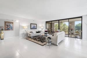 7572 Regency Lake Drive 401, Boca Raton