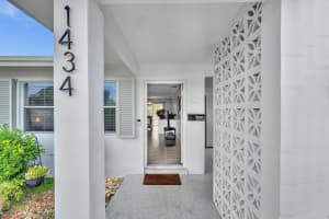 1434 7th Street, West Palm Beach, FL 33401 - MLS#R11130059