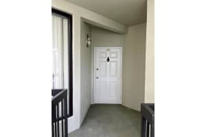 6417 La Costa Drive 204, Boca Raton