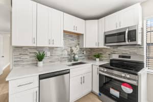 222 Piedmont E, Delray Beach, FL 33484 - MLS#R11130097
