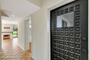 1906 Presidential Way, West Palm Beach, FL 33401 - MLS#R11130112