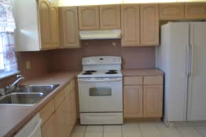 570 Laconia Circle, Lake Worth, FL 33467 - MLS#R11130113