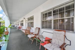 2455 NE 51st Street E102, Fort Lauderdale, FL 33308 - MLS#R11130136