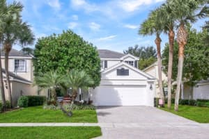 169 Berenger Walk, Royal Palm Beach