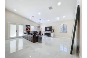 4179 NW 5th Dr Drive, Deerfield Beach, FL 33442 Sold 11/21/25