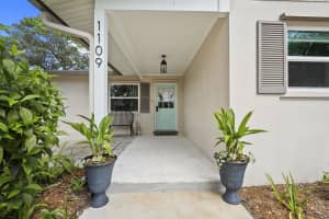 1109 SE 7th Street, Stuart, FL 34996 - MLS#R11130184