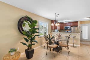 51 Woodland Drive 101, Vero Beach, FL 32962 - MLS#R11130215