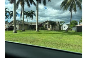 110 W Rubber Tree Drive, Lake Worth, FL 33467 - MLS#R11130219