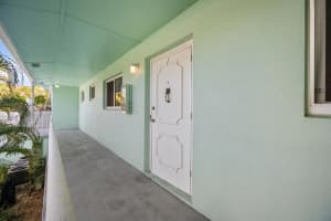 421 S Lakeside Drive 7, Lake Worth Beach, FL 33460 - MLS#R11130234