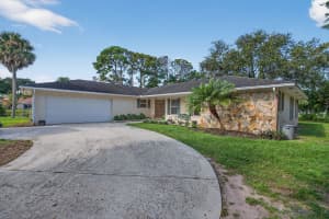 8011 45th Way N, Palm Beach Gardens, FL 33418 - MLS#R11130236