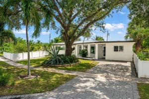 2298 NE 4th Avenue, Boca Raton, FL 33486 - MLS#R11130287