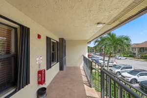 7891 Willow Spring Drive 1022, Lake Worth, FL 33467 - MLS#R11130294