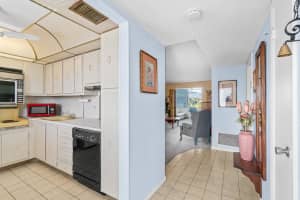 2615 NE 3rd Court 308, Boynton Beach, FL 33435 - MLS#R11130330