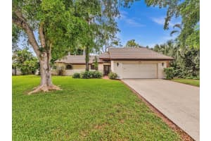 3537 Lakeview Drive, Delray Beach, FL 33445 - MLS#R11130334