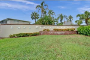 2812 S Garden Drive 304, Lake Worth, FL 33461 - MLS#R11130339