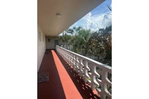 2812 S Garden Drive 304, Lake Worth, FL 33461 - MLS#R11130339