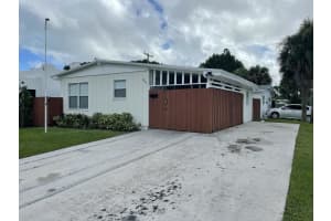 640 54th Street A, West Palm Beach, FL 33407 - MLS#R11130348