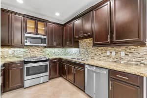 6320 Ginger Trail 101, Delray Beach, FL 33484 Sold 12/09/25