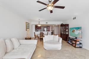 2640 Lake Shore Drive 1809, Riviera Beach, FL 33404 - MLS#R11130377