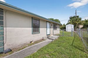 1332 W 33rd Street, Riviera Beach, Fl 33404, West Palm Beach