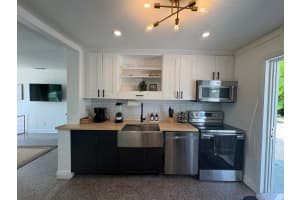 2711 NE 11th Terrace, Pompano Beach, FL 33064 - MLS#R11130408
