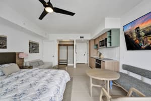 601 1st Avenue, Miami, FL 33132 - MLS#R11130419