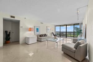 1900 Consulate Place, West Palm Beach, FL 33401 - MLS#R11130434