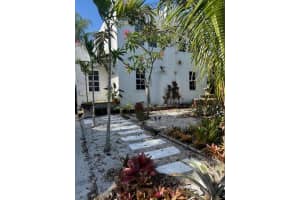 820 30th Street, West Palm Beach, FL 33407 - MLS#R11130469