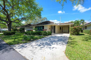 11335 Twelve Oaks Way, North Palm Beach, FL 33408 - MLS#R11130471