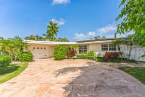 98 SW 8th Avenue, Boca Raton, FL 33486 - MLS#R11130486