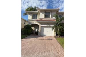 6120 Seminole Gardens Circle, Riviera Beach, FL 33418 - MLS#R11130495