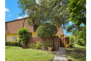 110 N Delaware Boulevard 18a, Jupiter, FL 33458 - MLS#R11130499