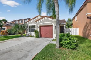 59 NW 44th Terrace, Deerfield Beach, FL 33442 - MLS#R11130503