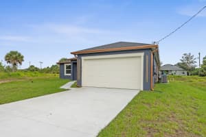 3113 Nighthawk Avenue, Palm Bay, FL 32908 - MLS#R11130516