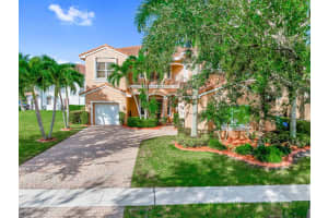 514 Cresta Circle, West Palm Beach, FL 33413 - MLS#R11130568