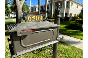 6509 Stonehurst Circle, Lake Worth, FL 33467 - MLS#R11130643