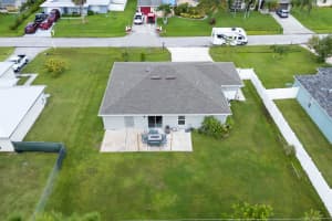 514 NW Lincoln Avenue, Port Saint Lucie, FL 34983 - MLS#R11130644