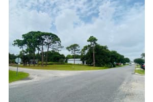 186 Melton Drive, Fort Pierce, FL 34982 - MLS#R11130658