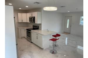 372 NW 4th Court, Deerfield Beach, FL 33441 - MLS#R11130667